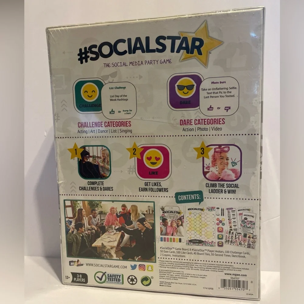 Social Star Party Game - Multicolor